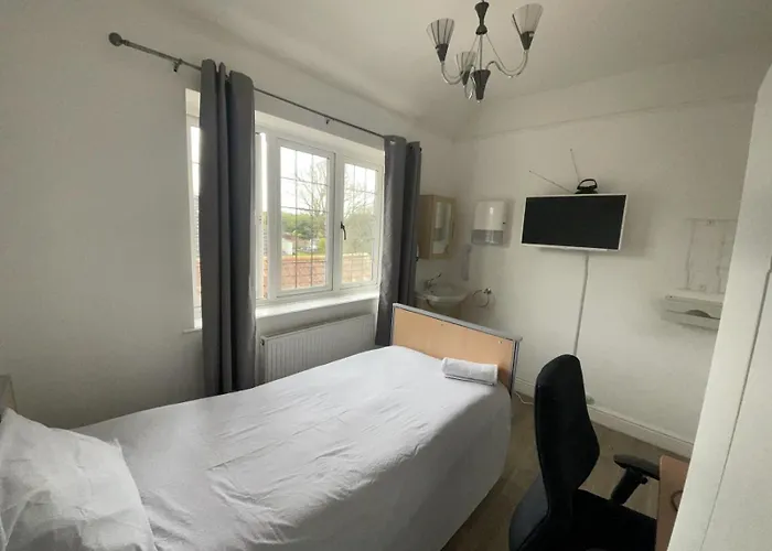 Canford House On Westbury On Trym Guest house