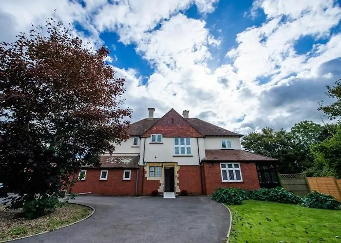 Canford House On Westbury On Trym Guest house Bristol