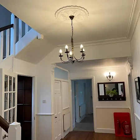 Guest house Canford House On Westbury On Trym