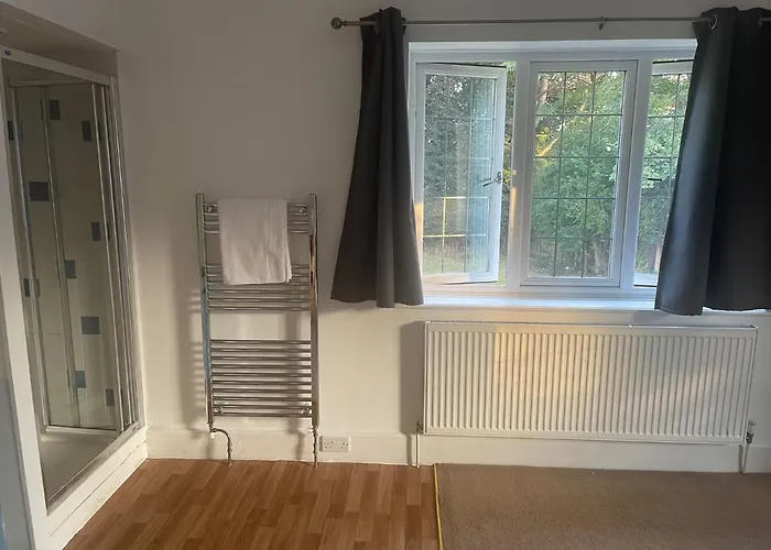 Canford House On Westbury On Trym * Bristol